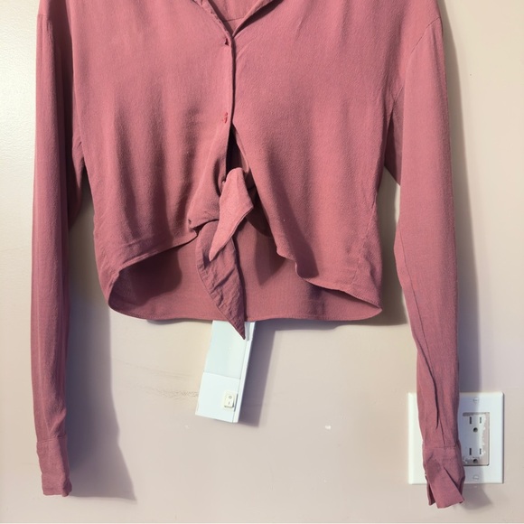 Aritzia Wilfred Free Tie Front Cropped Top Rose Women Size XXS - Picture 3 of 8